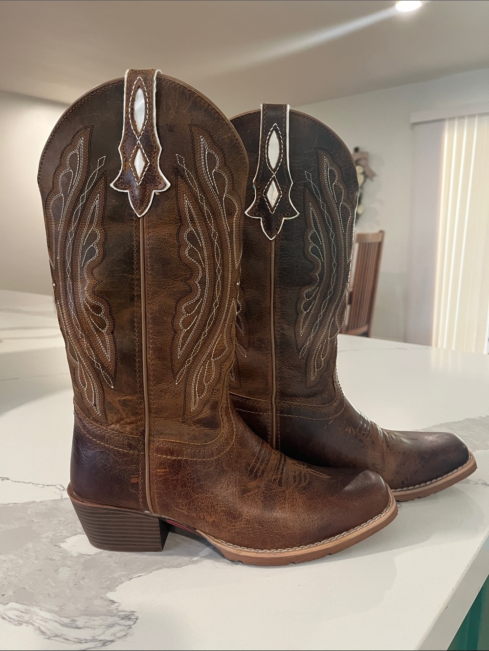 Justin Boots Brown Leather Western Riding Boots with White Stitch Accents